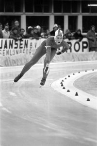 Nederlandse kampioenschappen schaatsen in Groningen Haitske Pijlman in aktie, Bestanddeelnr 928-3546