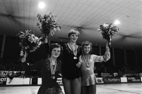 Nederlandse kampioenschappen kunstrijden op de schaats v.l.n.r. Sophia Verlaan , Bestanddeelnr 928-9809