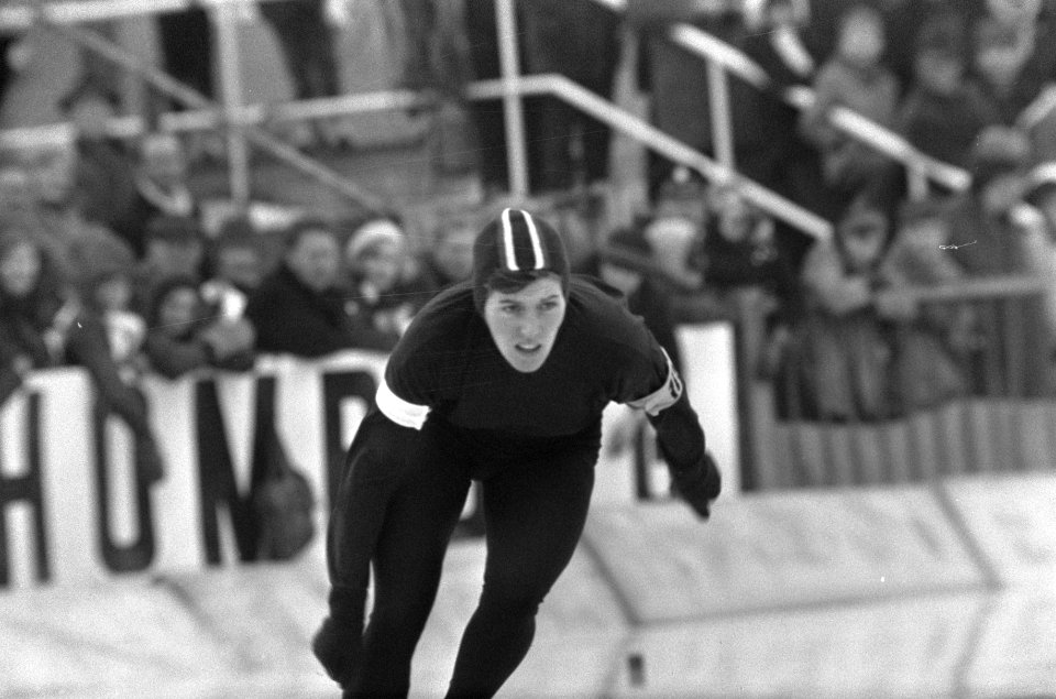 Nederlandse kampioenschappen schaatsen dames en heren te Deventer 3 Ans Schut 4, Bestanddeelnr 923-1523