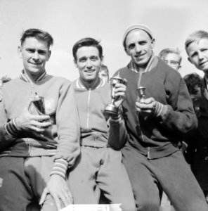 Nederlands kampioenschap 25km hardlopen in stadion De Vliert in 's-Hertogenbosch, Bestanddeelnr 914-0555