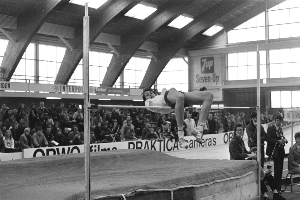 Nederlandse kampioenschappen Indooratletiek in Leidse Groenoordhal , M Ahlers i, Bestanddeelnr 925-4164