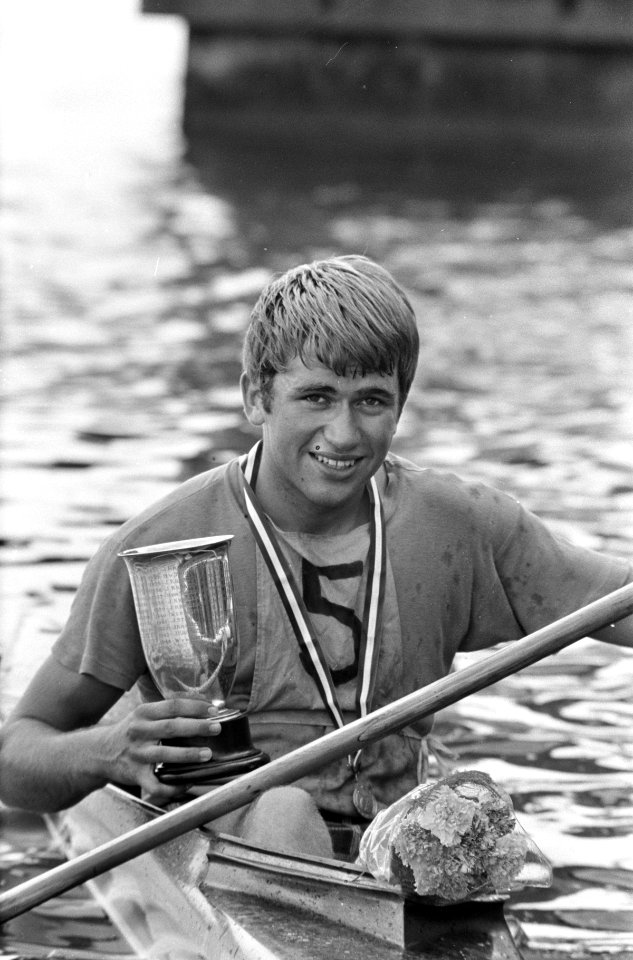 Nederlandse kampioenschappen Kano Bosbaan. Jan Verhaard kampioen K1 1000m, hier , Bestanddeelnr 921-5093