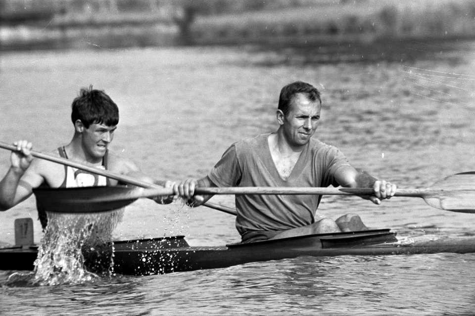 Nederlandse kampioenschappen Kano Bosbaan. K2 gewonnen door Geurtsen (rechts) en, Bestanddeelnr 921-5094