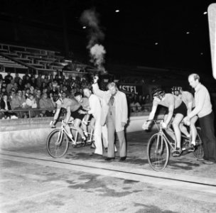 Nederlandse kampioenschappen op de baan in Olympisch Stadion tandem Langkruis , Bestanddeelnr 927-3478