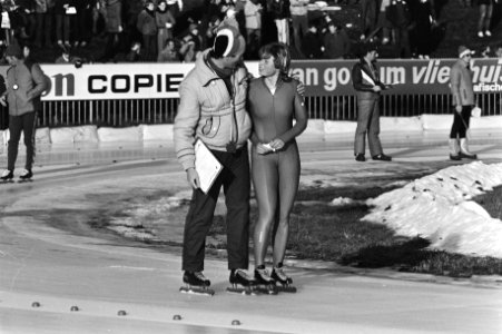 Nederlandse kampioenschappen schaatsen dames allround in Assen Ria Visser met h, Bestanddeelnr 931-2504