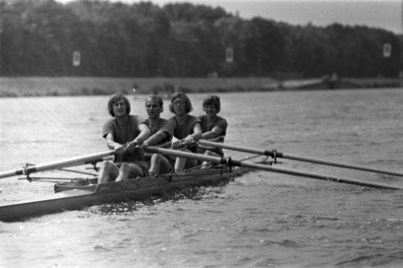 Nederlandse Kampioenschappen roeien voor dames en lichte heren op de Bosbaan, Pr, Bestanddeelnr 926-5606
