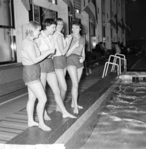 Nederlandse kampioenschappen kunstzwemmen, ZAR werd kampioen, de dames van ZAR, Bestanddeelnr 917-7806