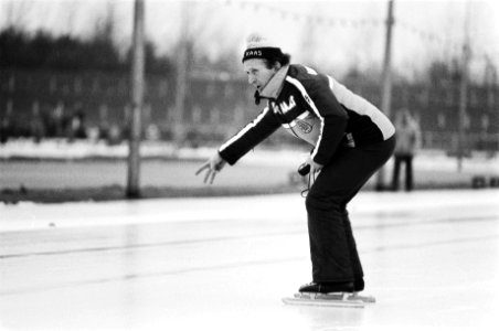 Nederlandse kampioenschappen schaatsen heren allround in Den Haag Coach Egbert , Bestanddeelnr 930-6111