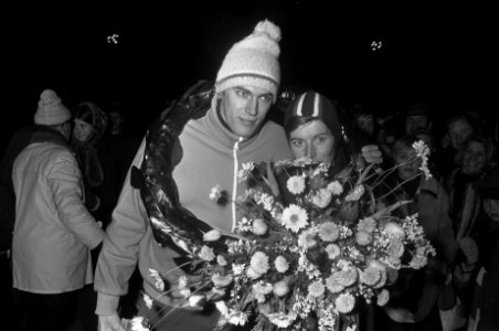 Nederlandse kampioenschappen schaatsen dames en heren te Deventer. Huldiging Sch, Bestanddeelnr 923-1504