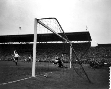Nederland tegen Oostenrijk 1-1, spelmoment, Bestanddeelnr 908-9800