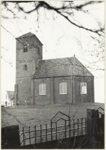 Ned. Hervomde Kerk (Stompetoren-kerkje) te Spaarnwoude, ook gebruikt als atelier van beeldhouwer Jan Mulder. NL-HlmNHA 54004881