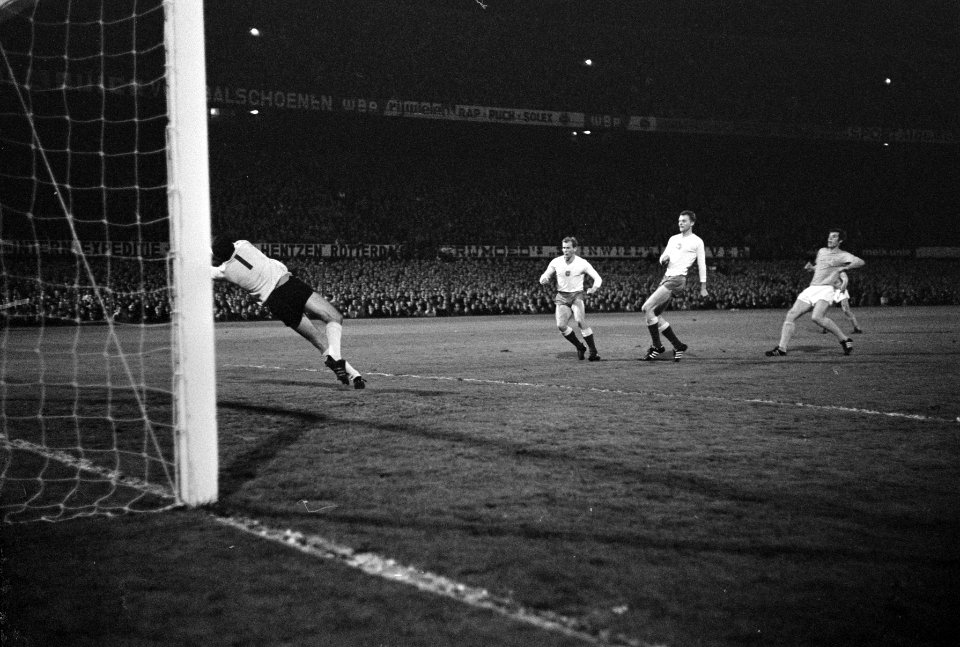 Nederland tegen Polen 1-0. Spelmoment, Bestanddeelnr 922-3919