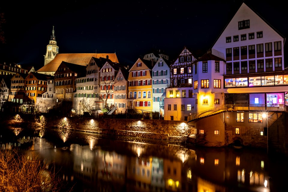 Neckarfront in Tübingen mit Sternenhimmel 2019 001