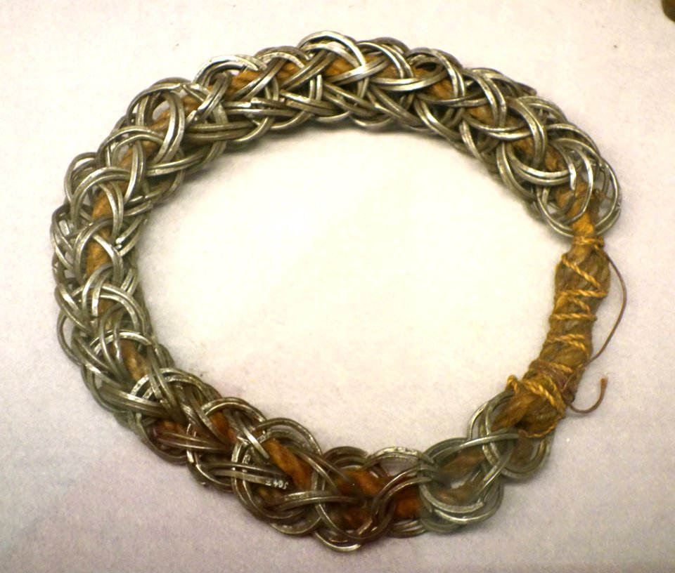 Necklace for woman, also used as money - Ngbaka - Royal Museum for Central Africa - DSC06517