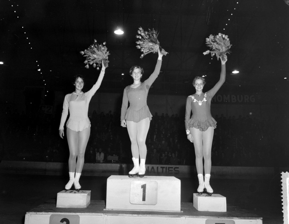 Nederlandse kampioenschap kunstrijden van de Hoky te Den Haag , v.l.n.r. Joan Ha, Bestanddeelnr 911-0937