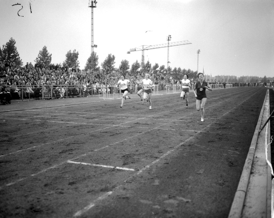 Nederlandse Kampioenschappen Atletiek, finish 200 meter dames, Bestanddeelnr 919-4296