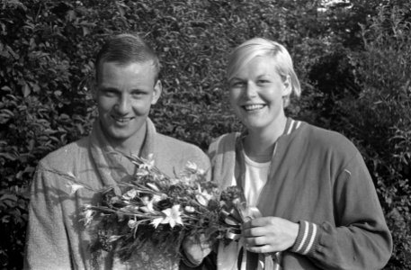 Nederlandse kampioenschappen 1500m vrije slag te Zwijndre Kampioenen 1500m links, Bestanddeelnr 921-5413