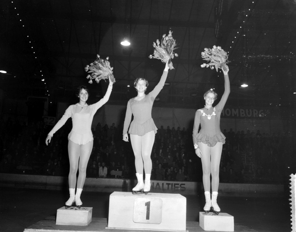 Nederlandse kampioenschap kunstrijden van de Hoky te Den Haag , v.l.n.r. Joan Ha, Bestanddeelnr 911-0938