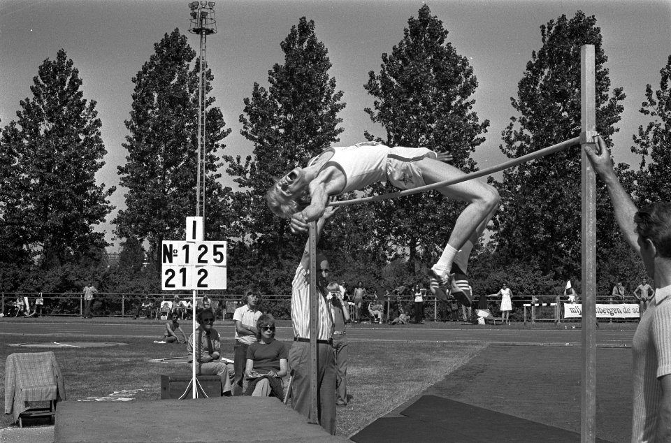 Nederlandse Jeugd atletiekkampioenschappen te Amsterdam, Ruud Wielart verbetert , Bestanddeelnr 926-5044