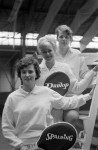Nederlandse kampioenschap Tennis voor leraren voor het eerst deden dames mee. V., Bestanddeelnr 914-9126