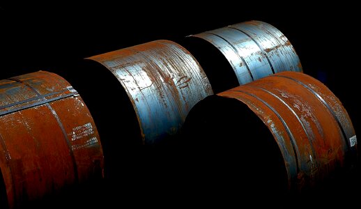 Tube barrel lens photo