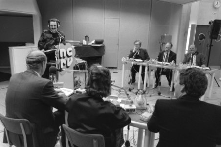 NCRV-radioquiz Heer en Meester , opdracht De Stem, Bestanddeelnr 934-3684