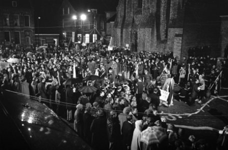 NCRV-quiz Een tegen allen tussen Bolsward en Zierikzee overzichten drukte, Bestanddeelnr 917-0337
