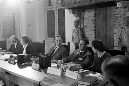 NCRV-quiz Een tegen allen tussen Bolsward en Zierikzee overzichten drukte, Bestanddeelnr 917-0339