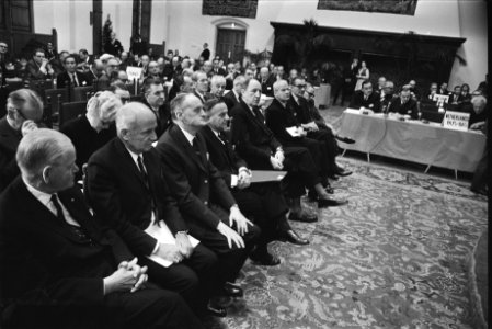 NATO Parlement bijeen in Ridderzaal, Den Haag, Bestanddeelnr 923-9976