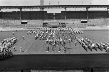 Nato Taptoe in Olympisch Stadion repetitie van de show, Bestanddeelnr 915-3403