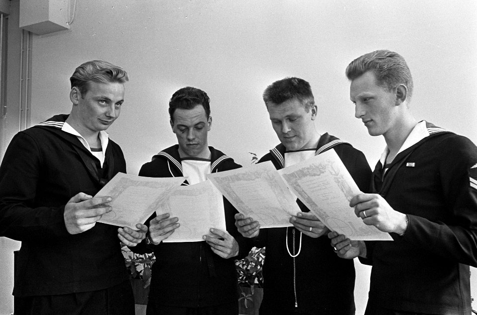 NATO Verbindingswedstrijd in Marine-opleidingskamp te Amsterdam, de vier winnaar, Bestanddeelnr 917-8772