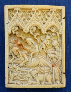 Nativity of Christ, wing from a diptych, Western Germany, 1350-1375, ivory - Germanisches Nationalmuseum - Nuremberg, Germany - DSC03638