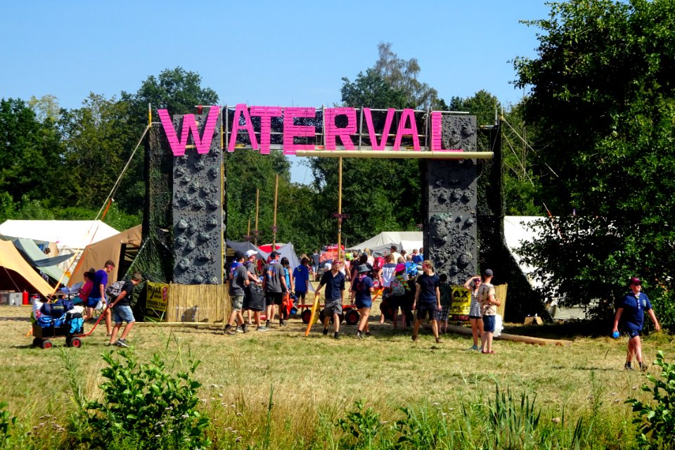 NaWaKa 2018 - subcamp waterval entrance (day)