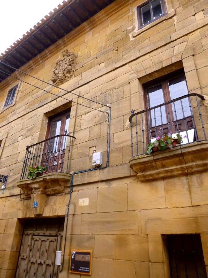 Navaridas - Casa-Palacio de los Sodupe (Centro de Interpretación de Navaridas) 6