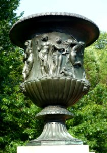 Navy Yard Urn (Lafayette Square) - Washington, DC - DSC05641