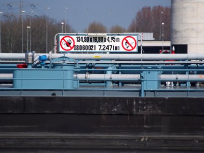 Navira - ENI 08060021, Noordzeekanaal, Port of Amsterdam, pic1