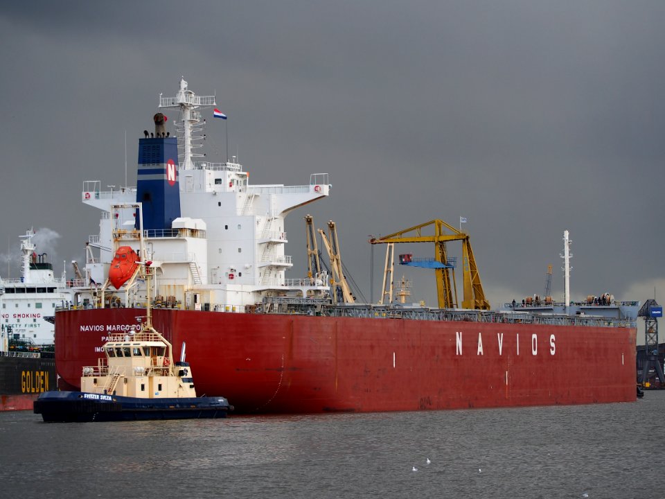Navios Marco Polo, IMO 9454280, Mercuriushaven, Port of Amsterdam pic4