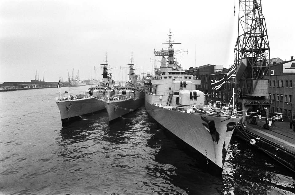 Navo-vlootbezoek in Amsterdam, Bestanddeelnr 928-8073