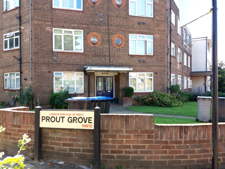 Neasden - Prout Grove sign