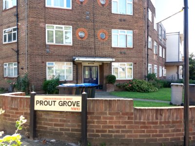 Neasden - Prout Grove sign