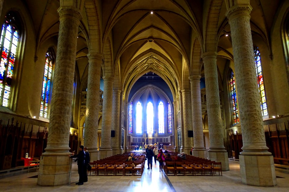 Nave - Cathédrale Notre-Dame de Luxembourg - DSC06011