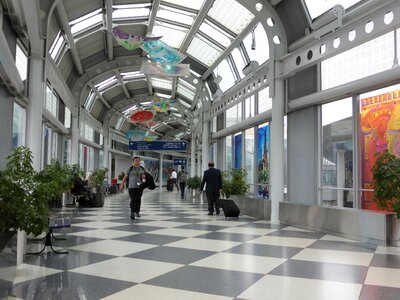 Move lobby travel