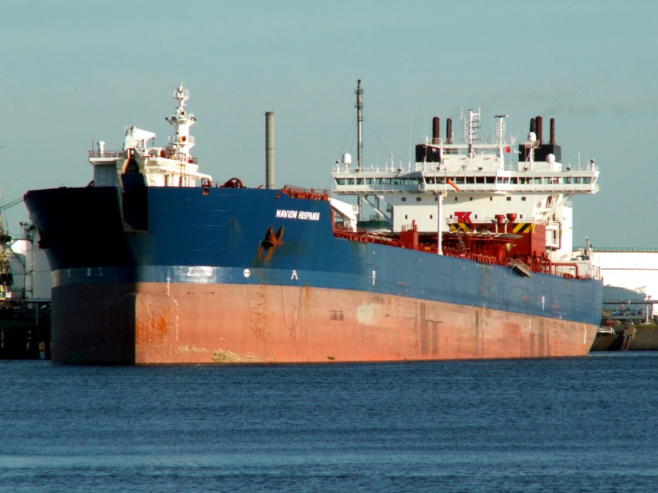 Navion Hispania p2 IMO 9168922 at the '5e Petroleumhaven', Port of Rotterdam, Holland 15-Jul-2006