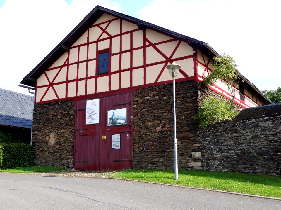 Nebengebäude des Schlosses Eichicht