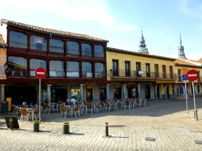 Navalcarnero - Plaza de Segovia 10