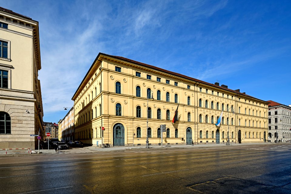 Mueludwigstr151719022018c90