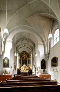Muehlgkreuzkircheinnenc11201895