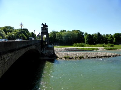 Munich-Bridge photo