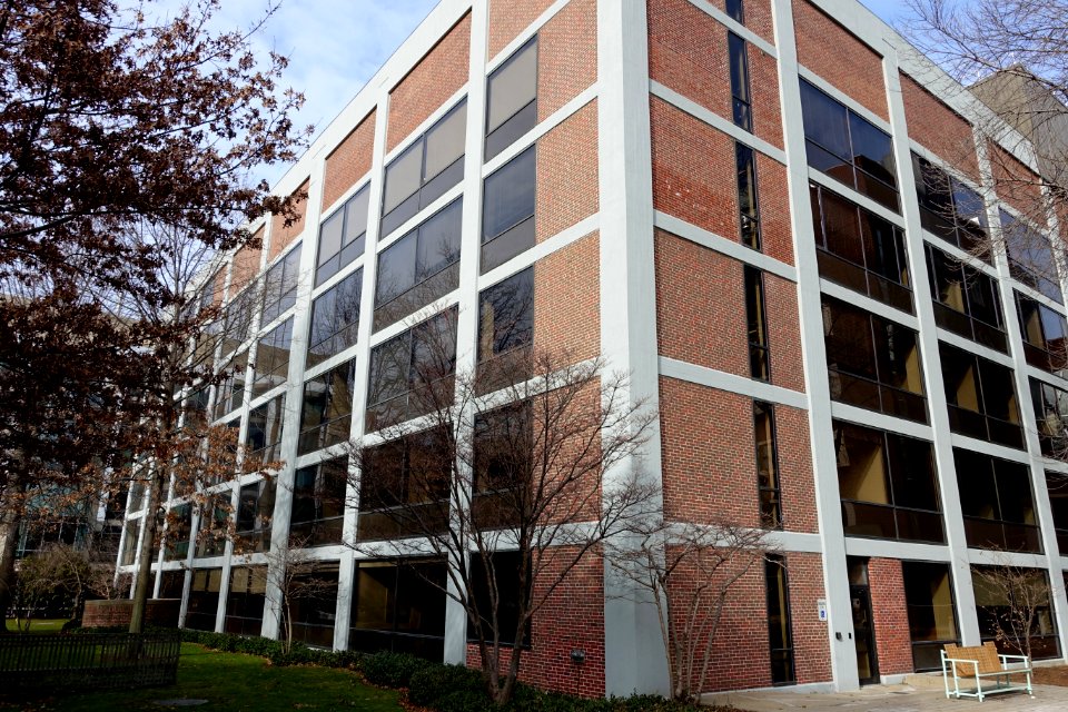 Mudd Building (MIT Building E17) - Cambridge, MA - DSC05569