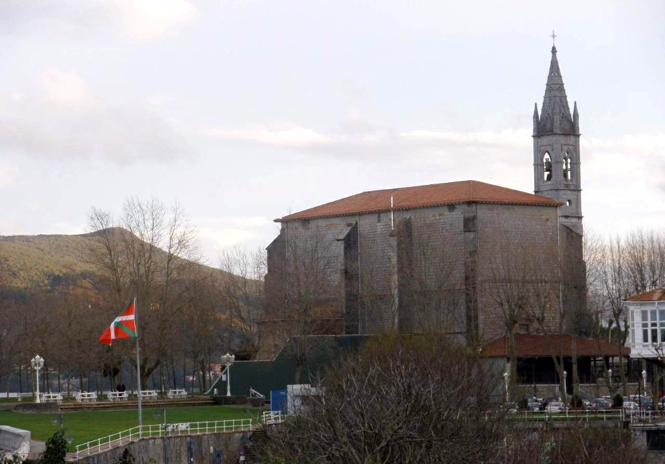 Mundaka - Andra Mari 6